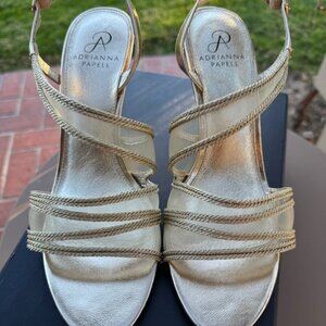 Adrianna Papell "Brenton Platino Metallic Rope" Sandal 9M/39Euro